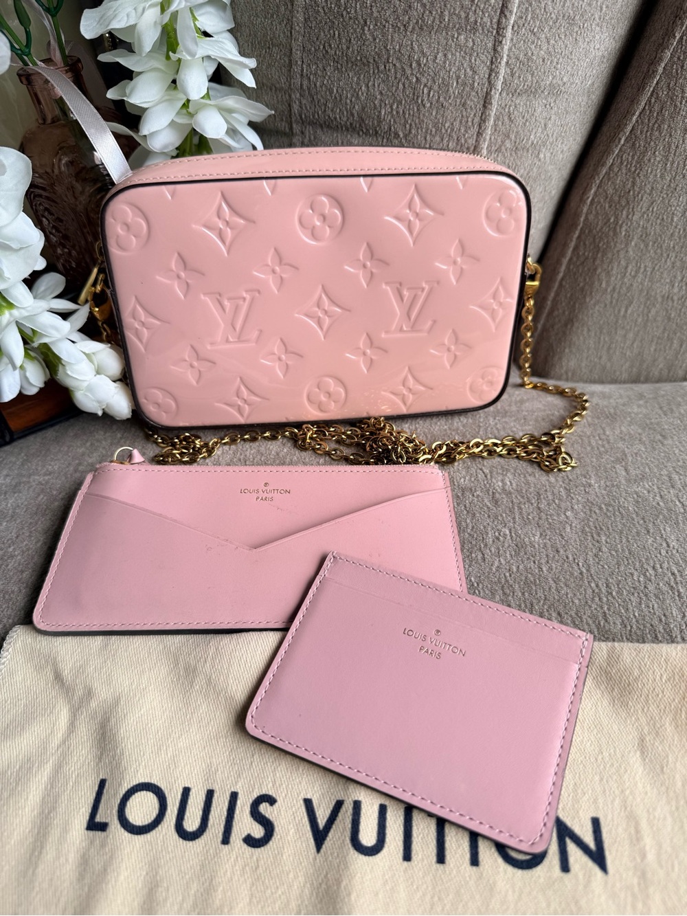Louis Vuitton Pink Monogram Vernis Crossbody Bag with Card Holders